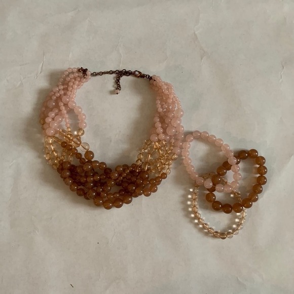 Beaded Necklace Set - Picture 1 of 3